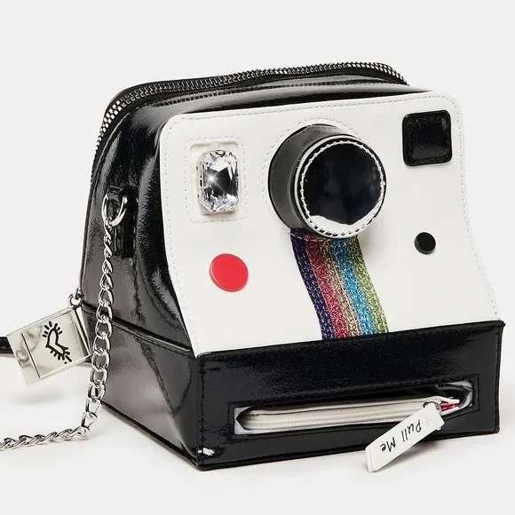 NWT Betsey Johnson OH SNAP KITSCH CROSSBODY BAG 📸 - Picture 4 of 9